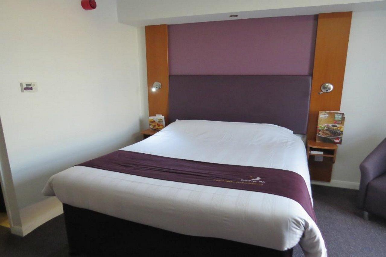 Premier Inn Watford - Croxley Green Exterior photo